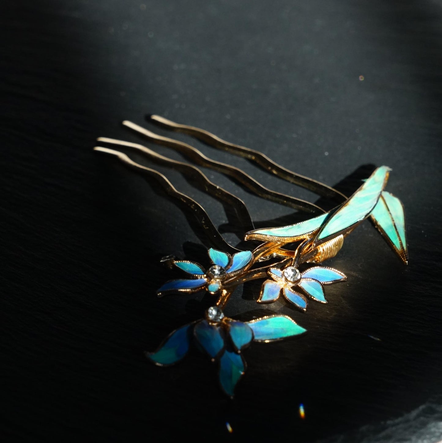 Blue Iris Hair Comb, Crystal Gradient Feather Slide, Vintage Style Floral Headpiece, Unique Gift for Her