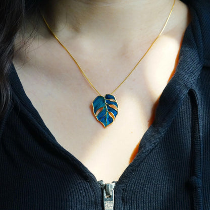 Monstera Peacock Feather Necklace