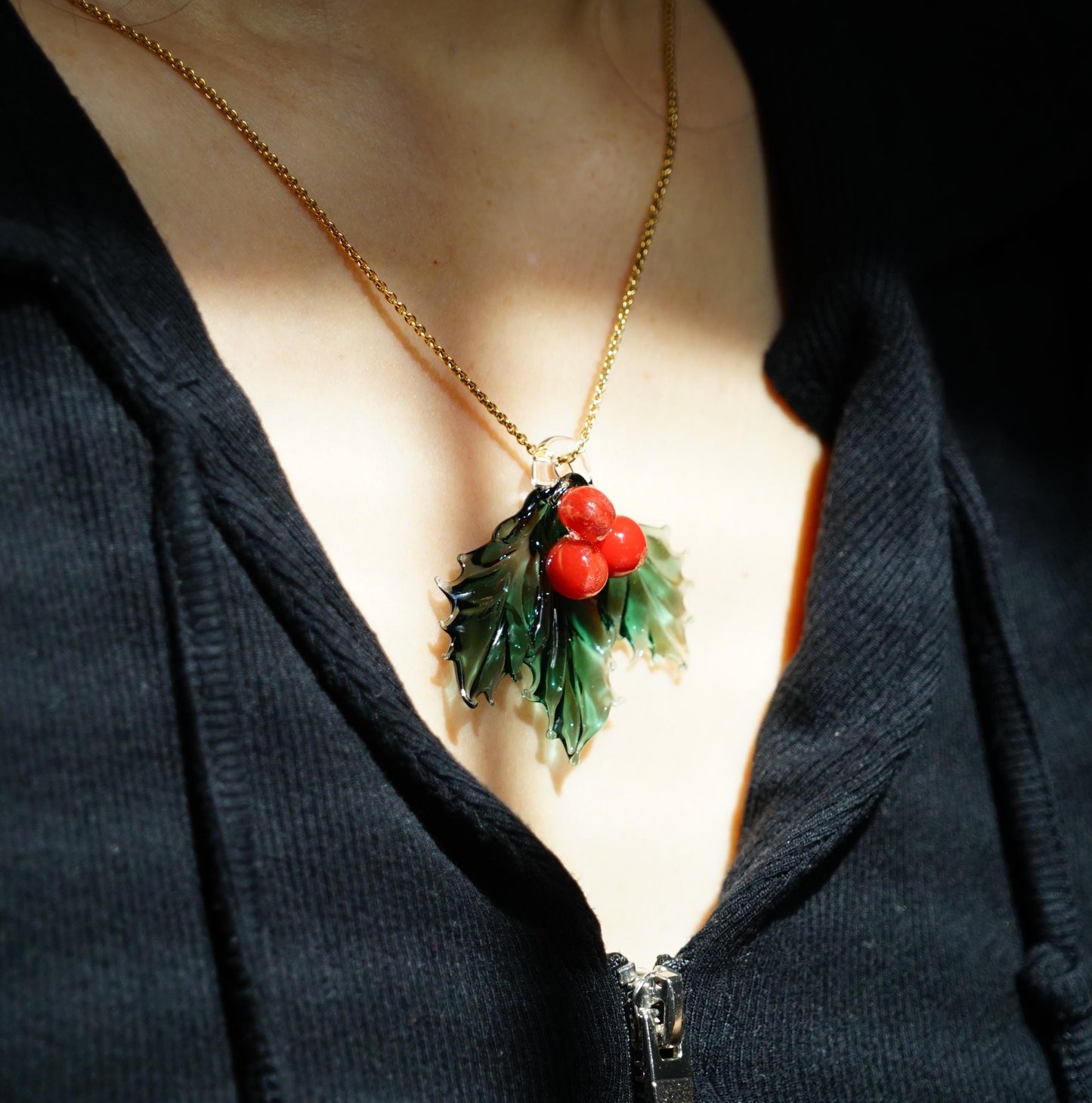 Christmas Holly Necklace, Lampwork Glass Mistletoe Pendant, Red Berry Yule Gift, Winter Solstice Charm