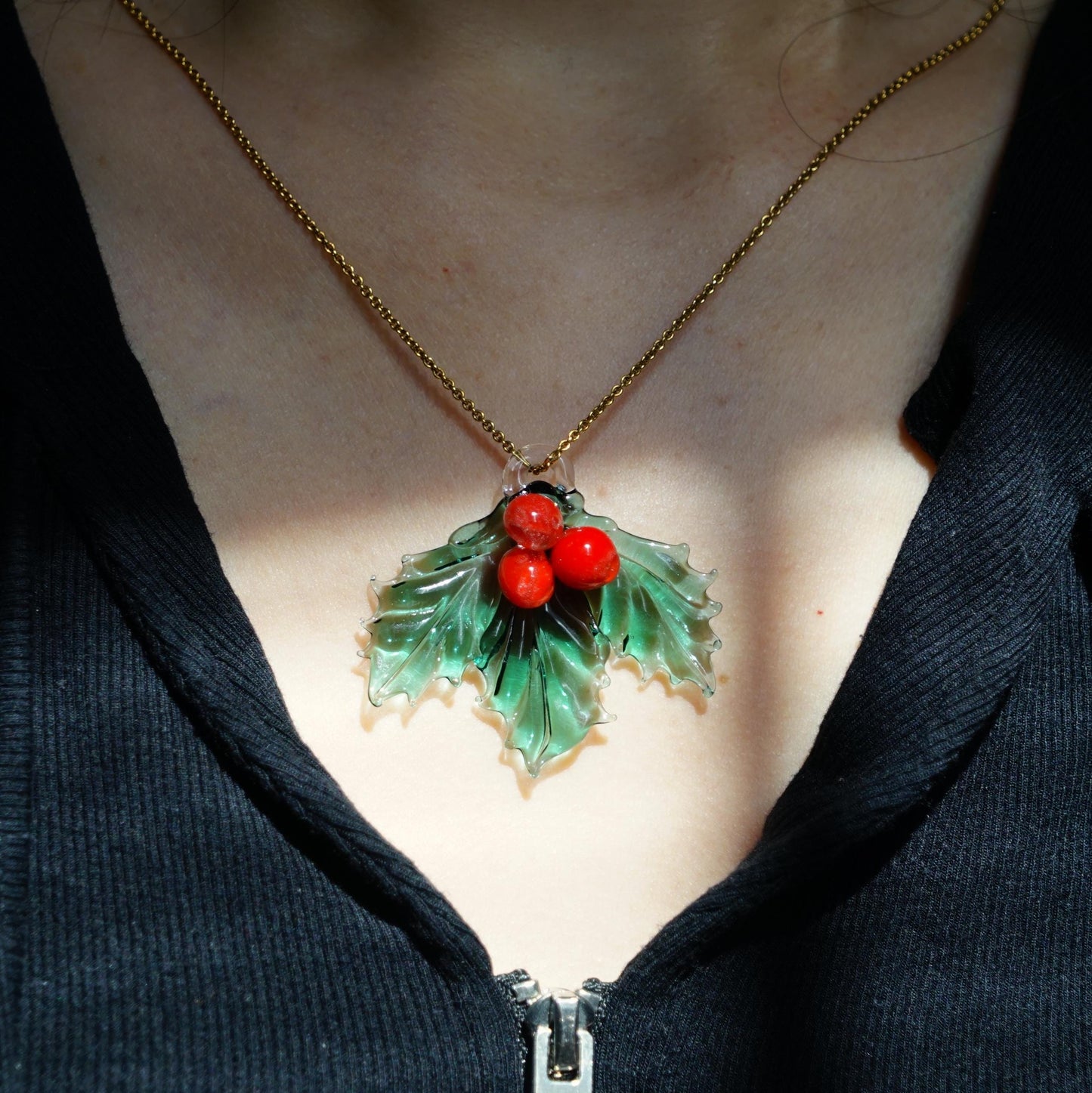 Christmas Holly Necklace, Lampwork Glass Mistletoe Pendant, Red Berry Yule Gift, Winter Solstice Charm
