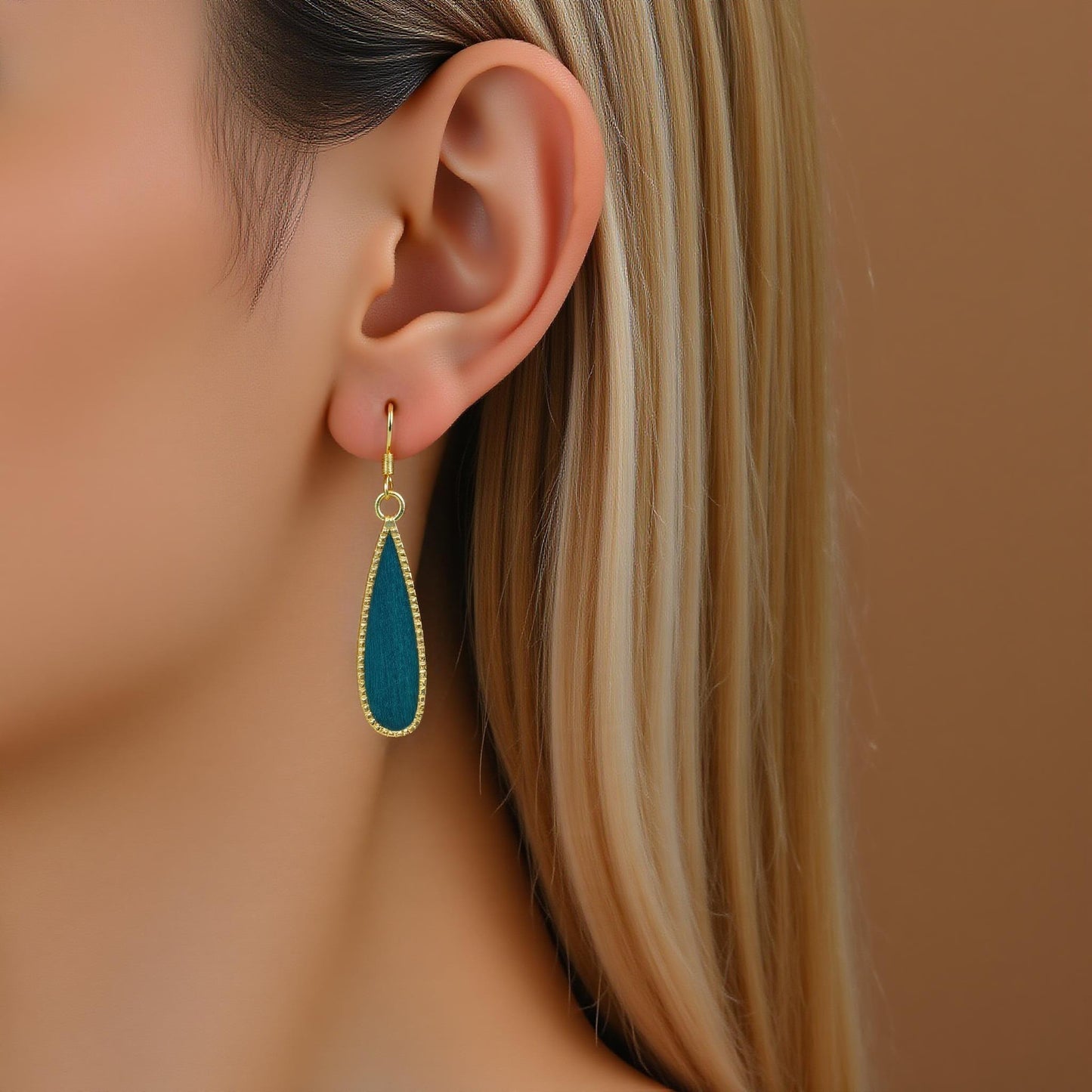 Elegant Diancui Peacock Feather Earrings - Customizable Minimalist Jewelry