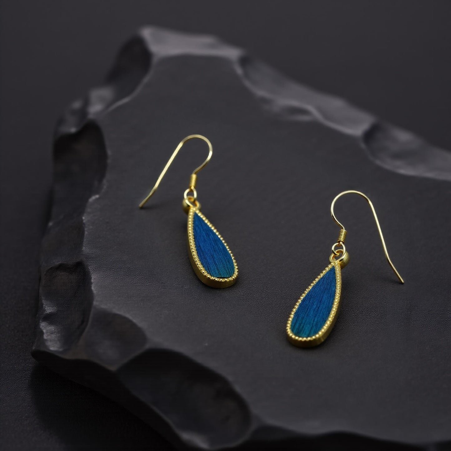 Elegant Diancui Peacock Feather Earrings - Customizable Minimalist Jewelry