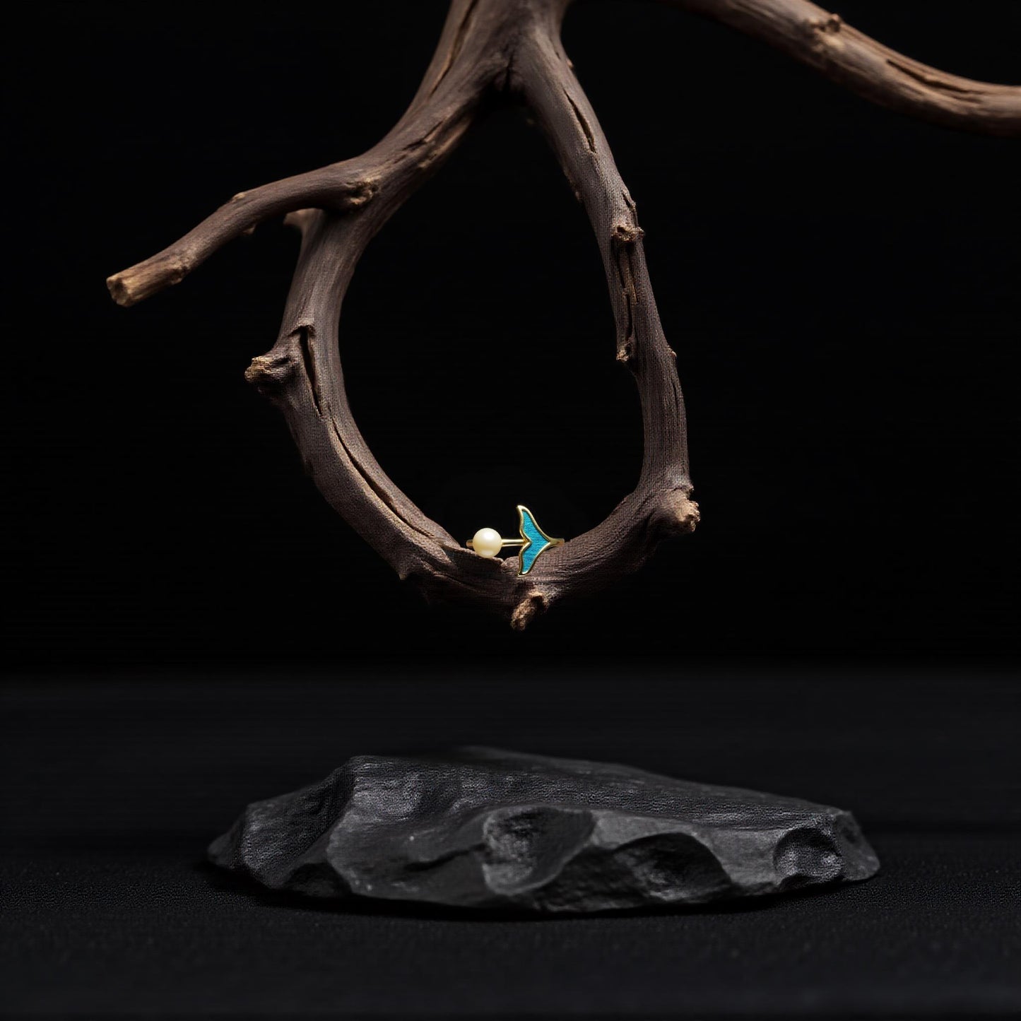 Kingfisher craft ring-Peacock feather, Mermaid pearl ring, Adjustable ring
