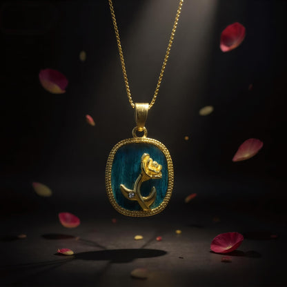 Rose Pendant Necklace With Peacock Feather