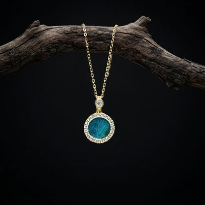 Round Spinning Necklace With  Peacock Feather