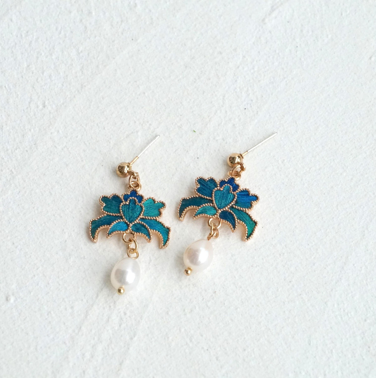Lotus Pearl Drops