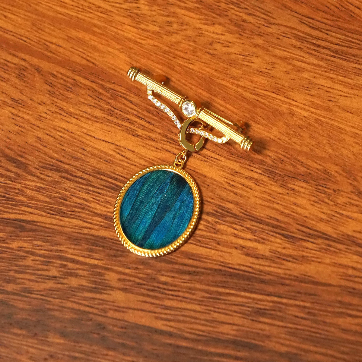 Oval Minimalist Pendant