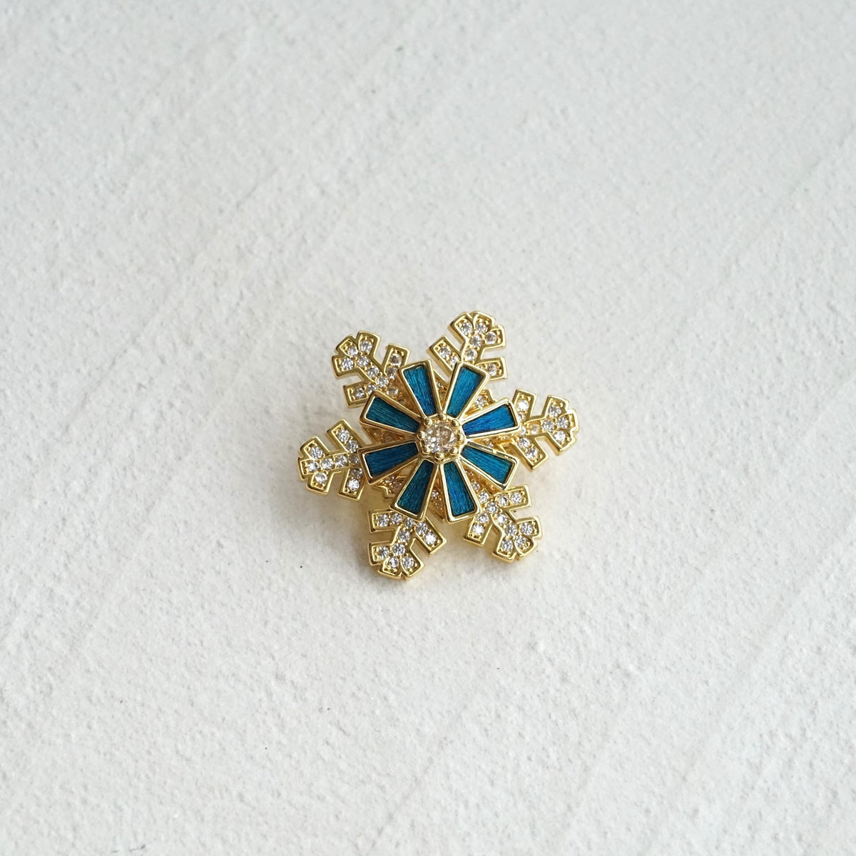 Spinning Snowflake Brooch