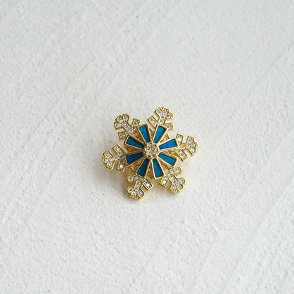 Spinning Snowflake Brooch