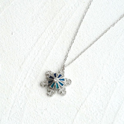 Spinning Snowflake Necklace