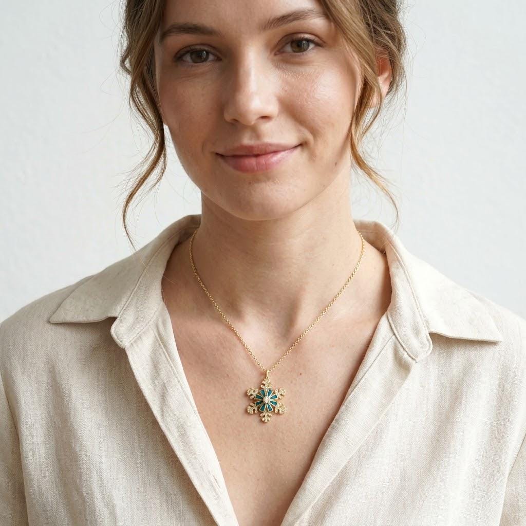Spinning Snowflake Necklace